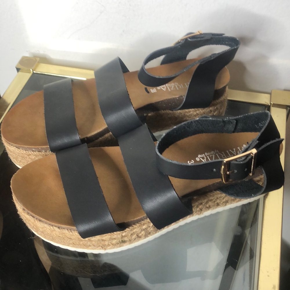 Anthropologie Spring step Patrizia 38 black strap platform sandals